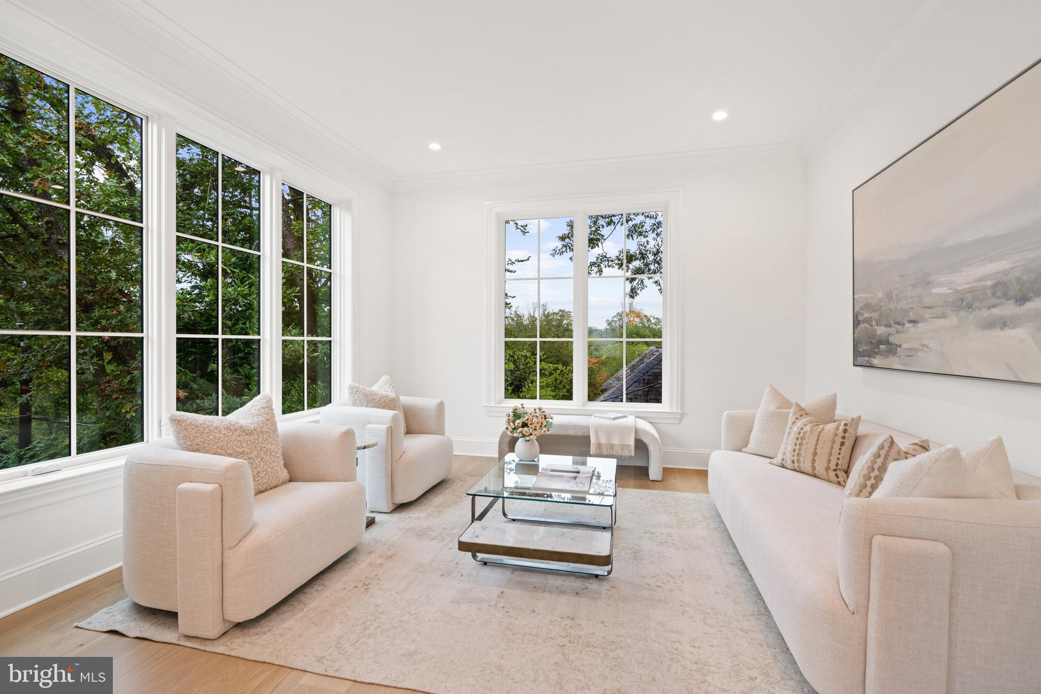 FOREST HILLS - Residential