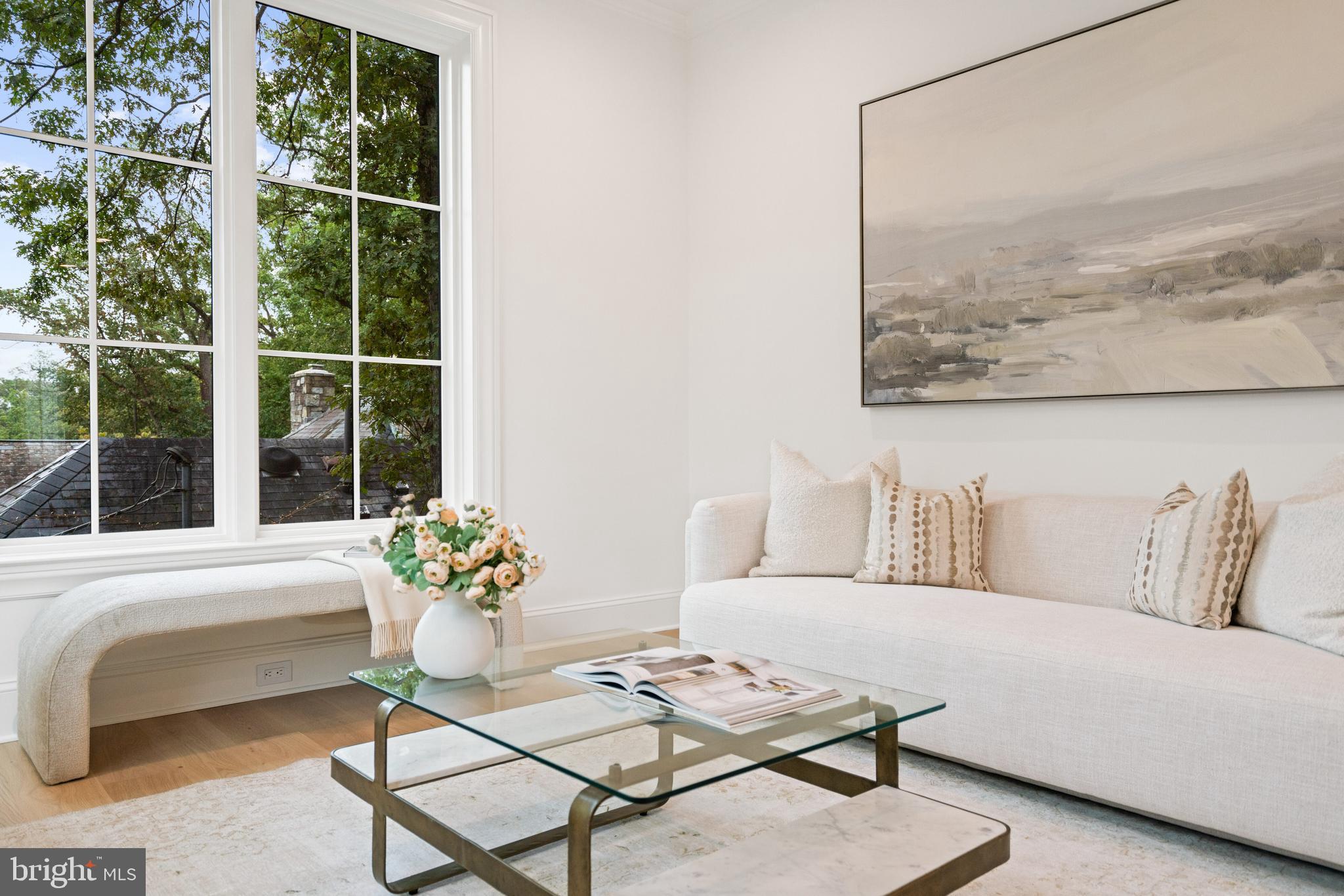 FOREST HILLS - Residential
