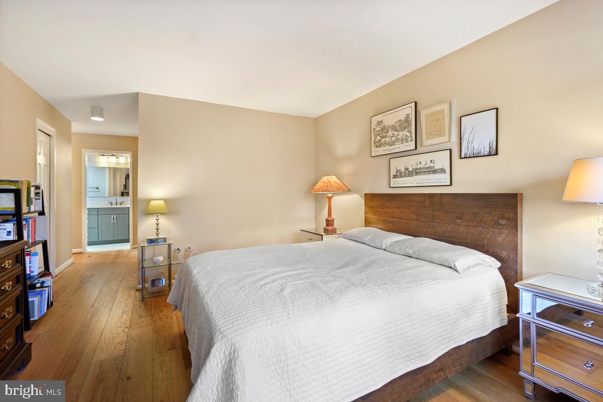 MONTEBELLO - Residential