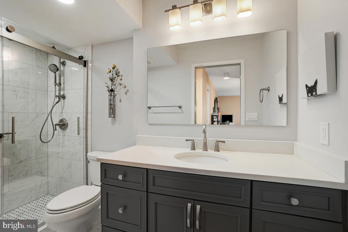 MONTEBELLO - Residential