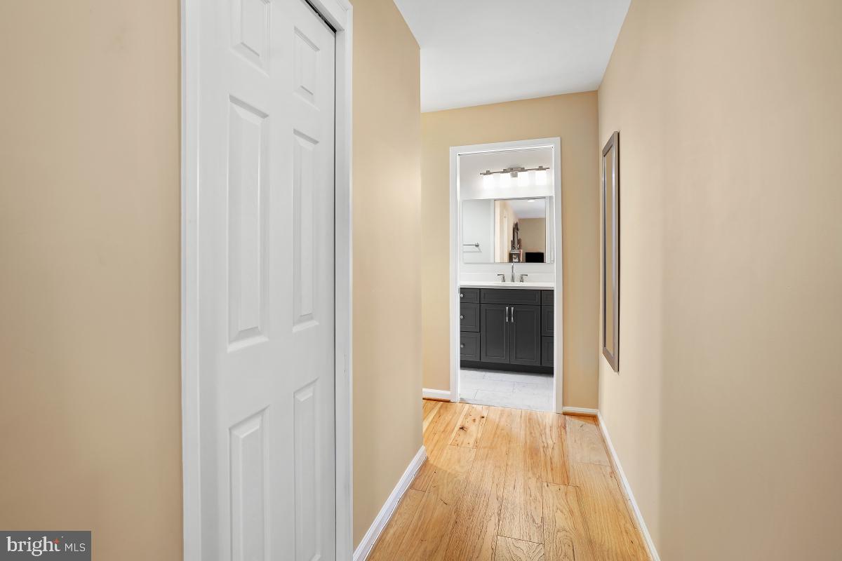 MONTEBELLO - Residential