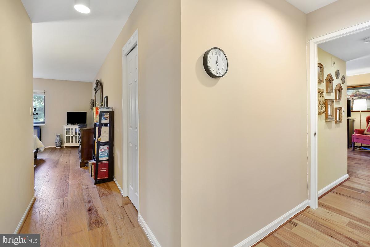 MONTEBELLO - Residential