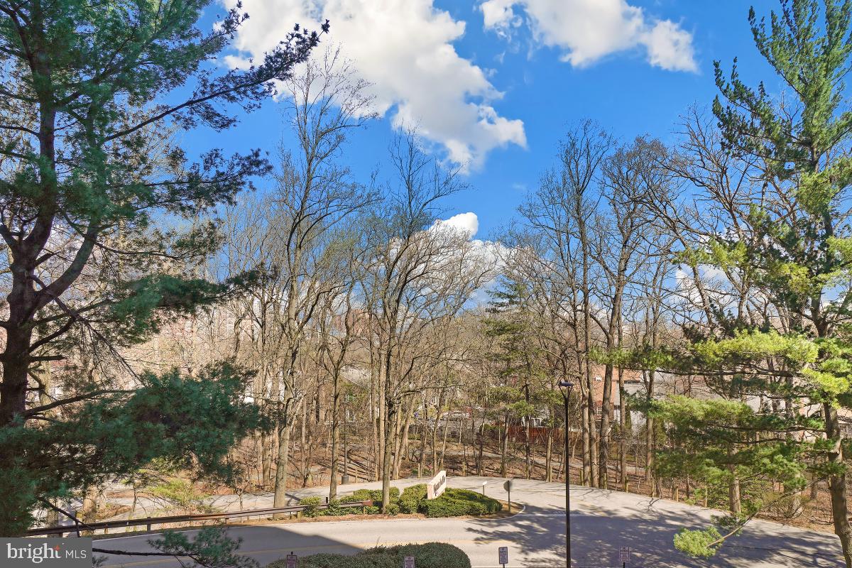 MONTEBELLO - Residential