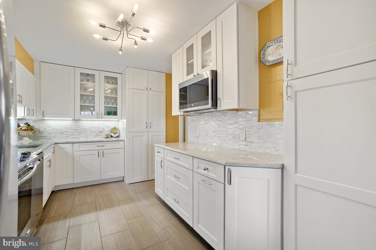 MONTEBELLO - Residential