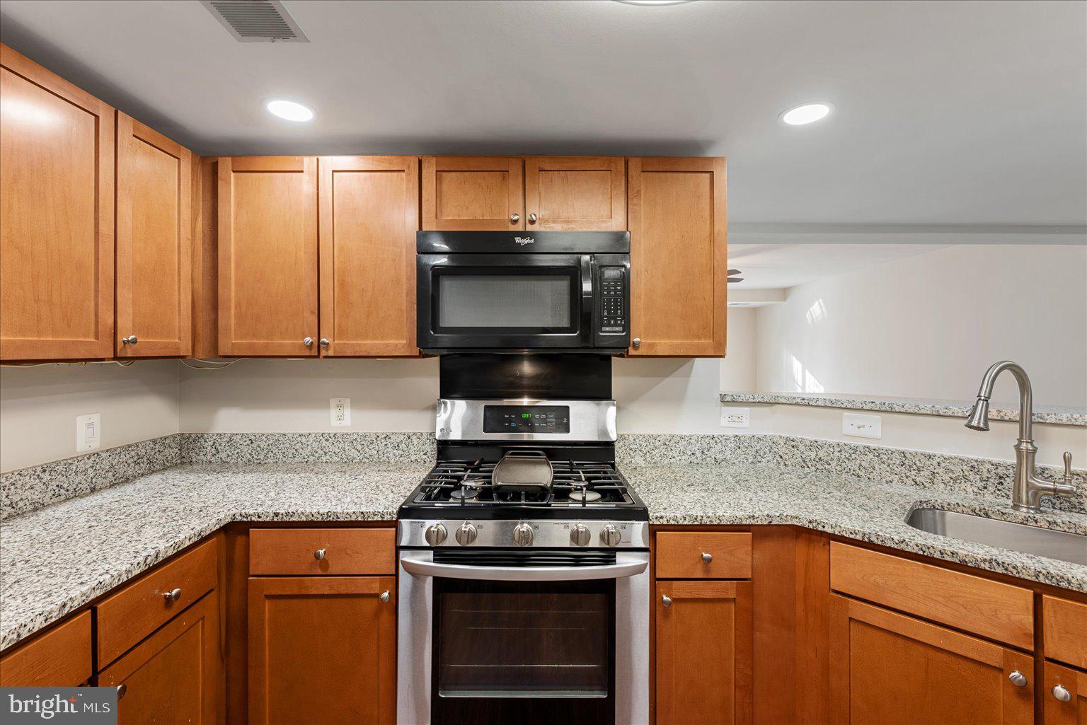 PARKSIDE AT ALEXANDRIA - Residential