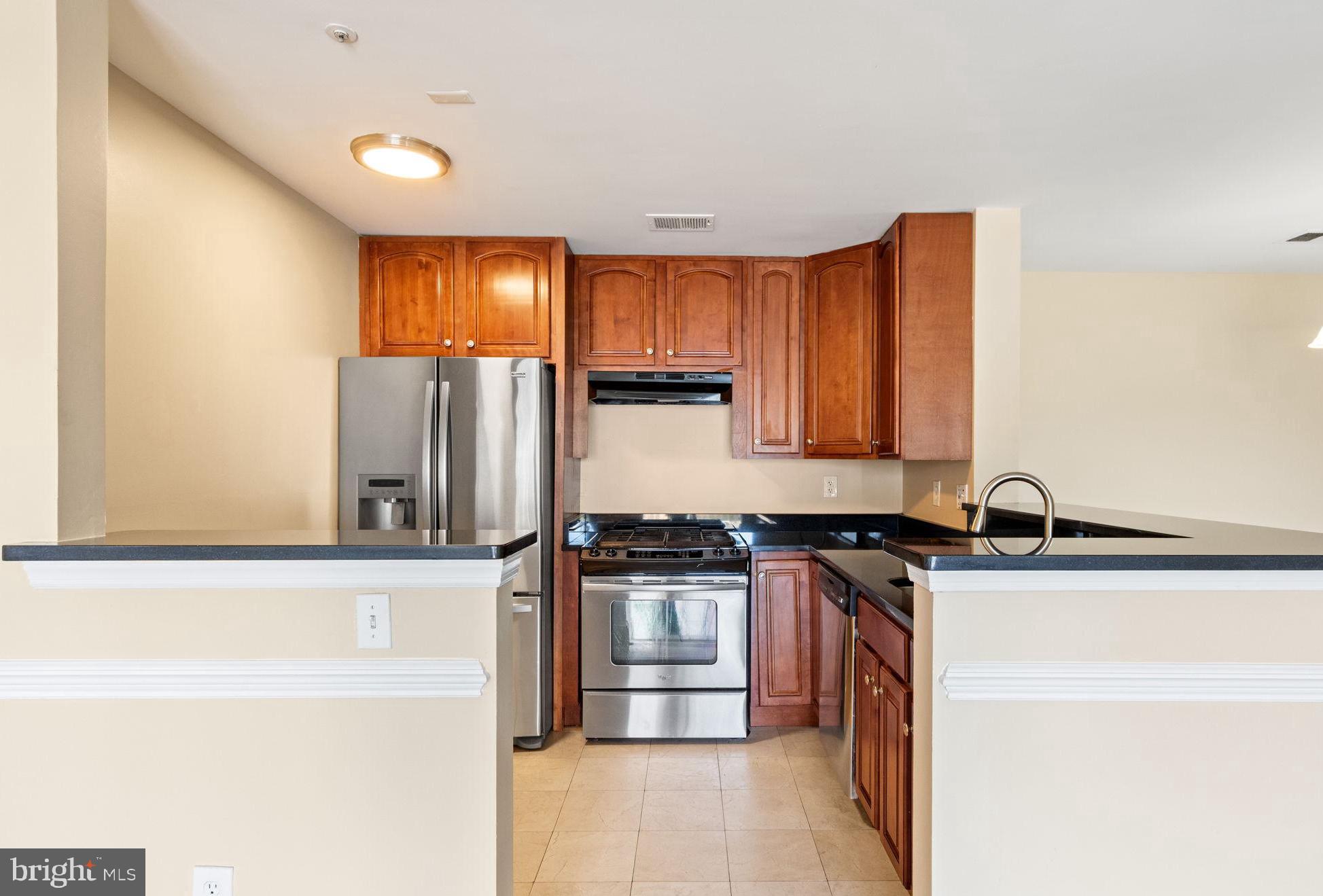 SUMMER HOUSE II - Residential