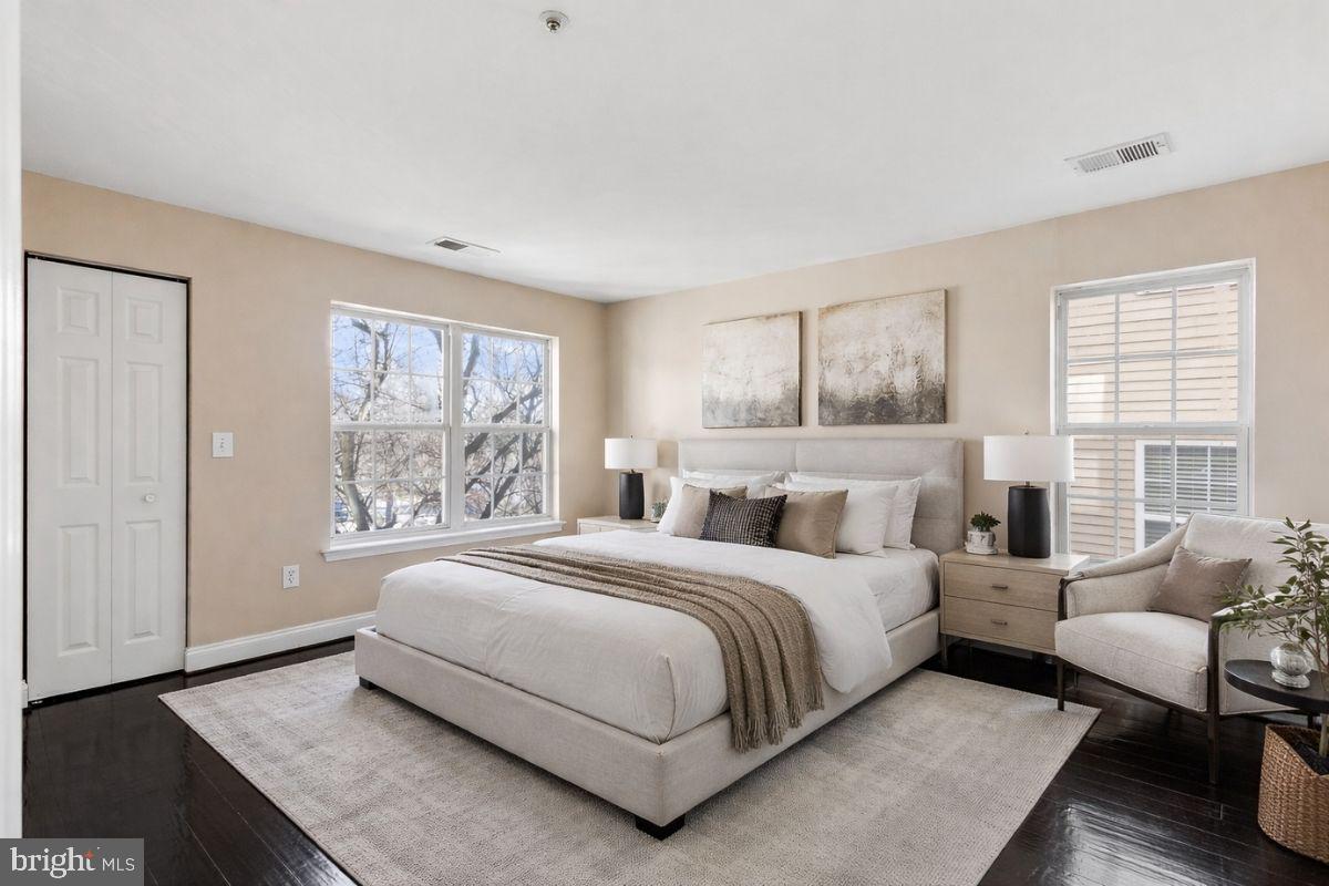 SUMMER HOUSE II - Residential