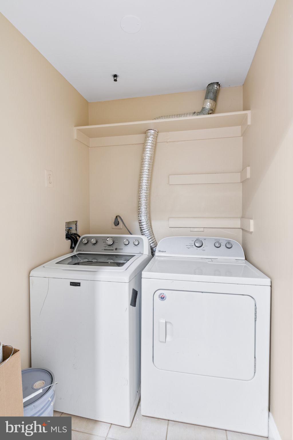 SUMMER HOUSE II - Residential