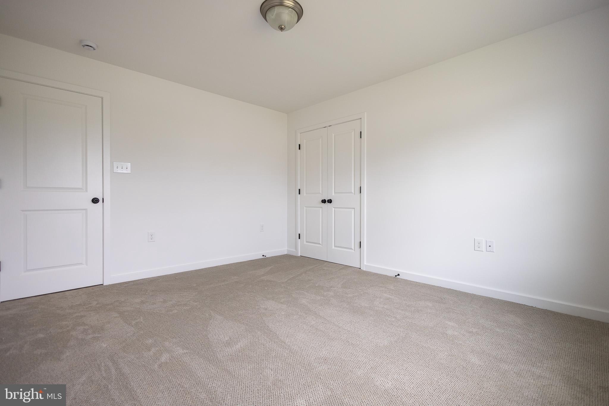 BRIDLE CREEK - Residential