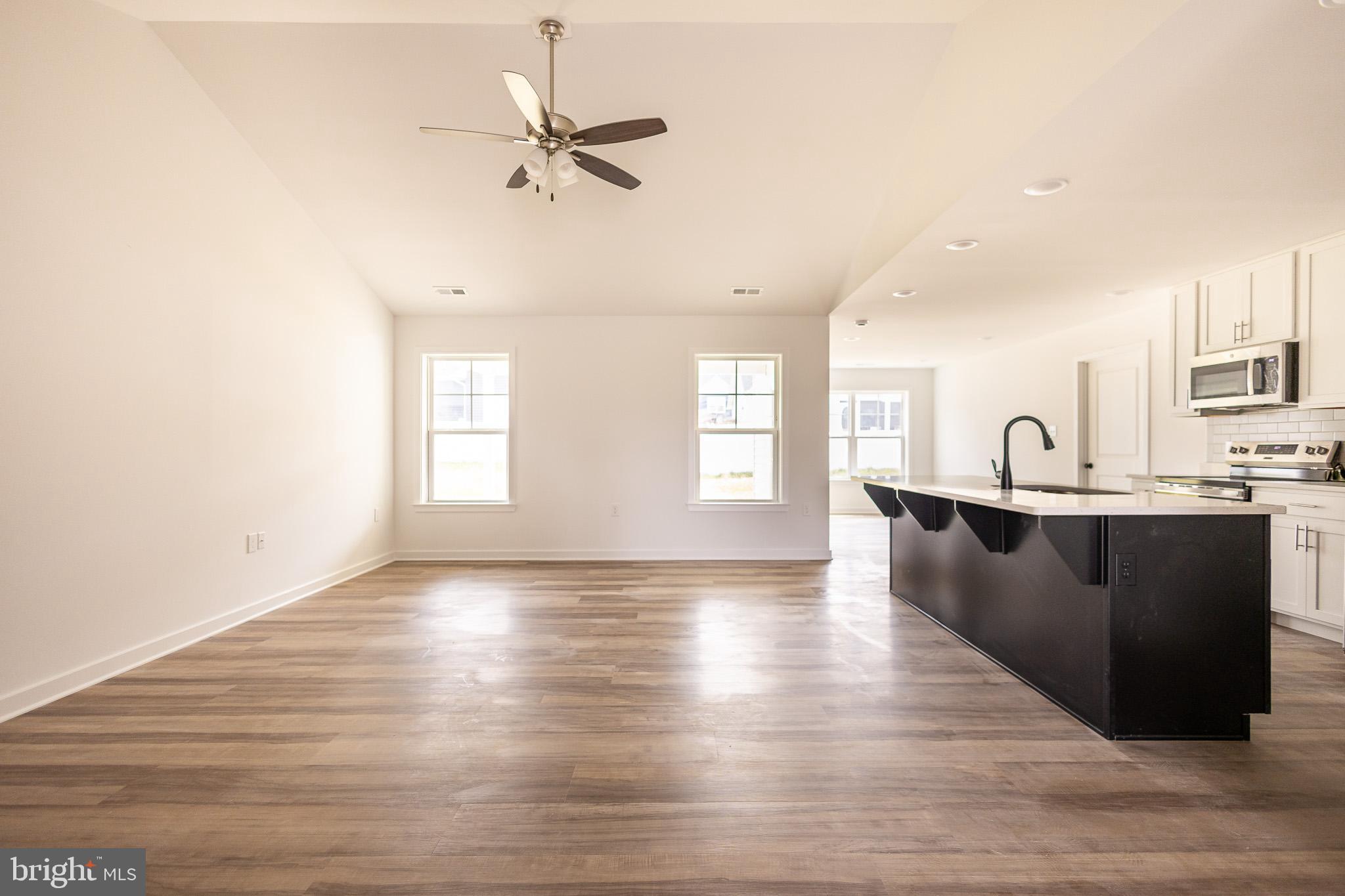 BRIDLE CREEK - Residential