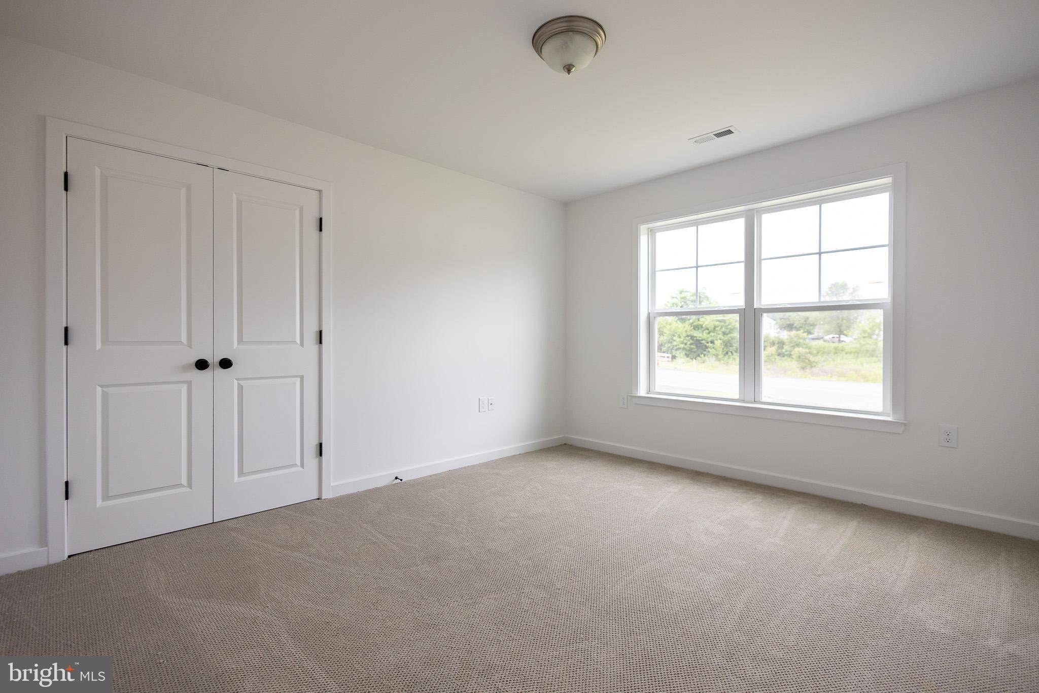 BRIDLE CREEK - Residential