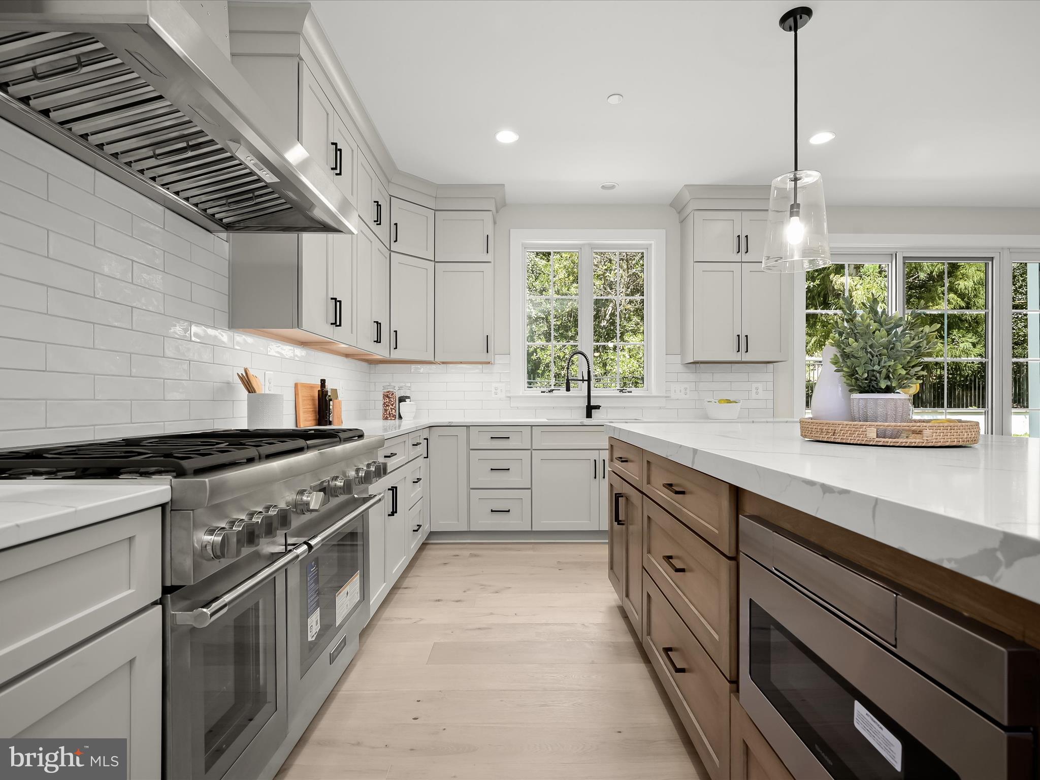 WHEATLEY HILLS - Residential