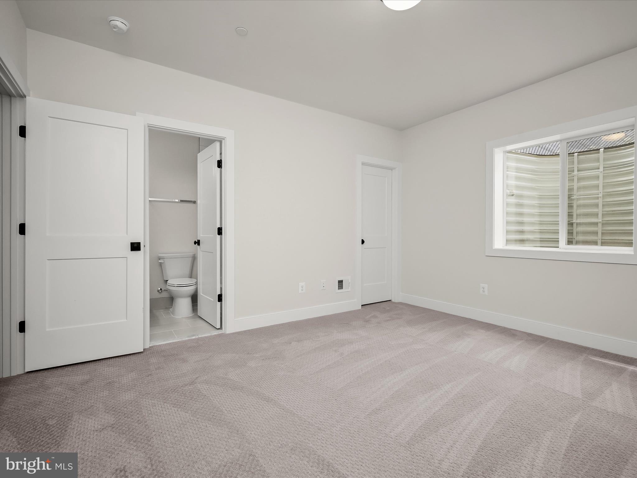 WHEATLEY HILLS - Residential