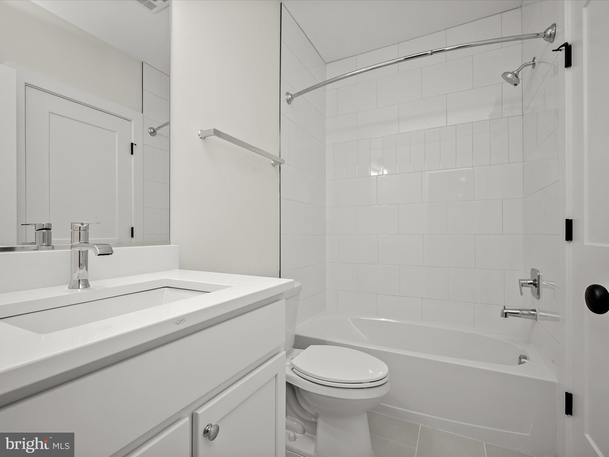 WHEATLEY HILLS - Residential