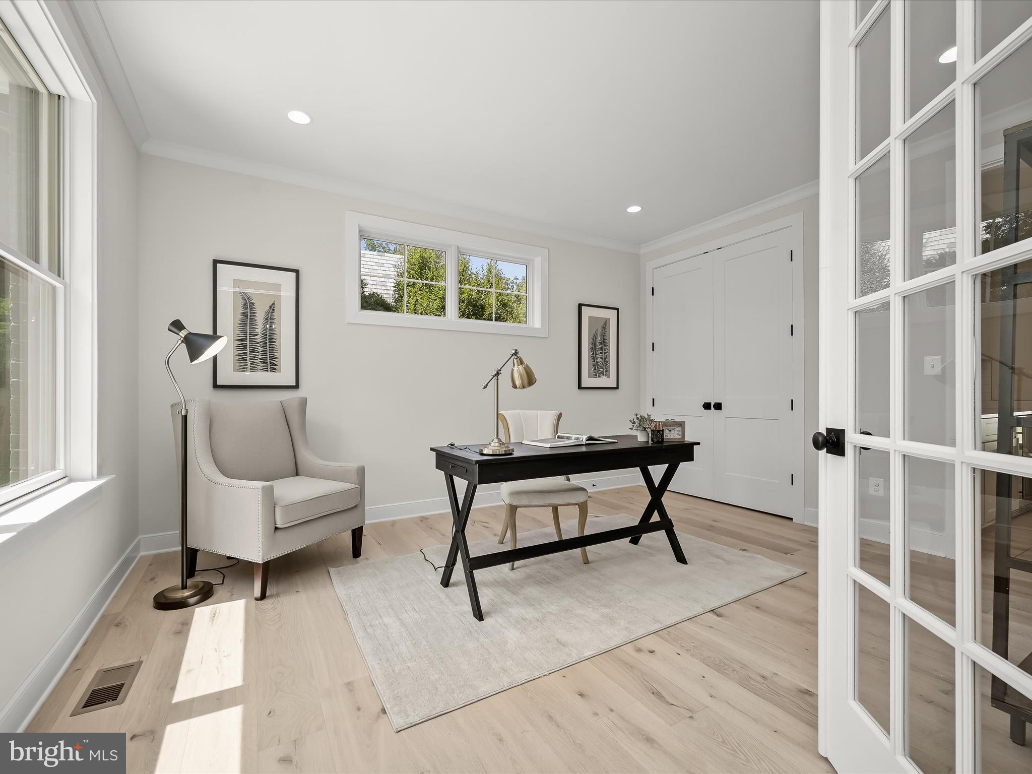 WHEATLEY HILLS - Residential