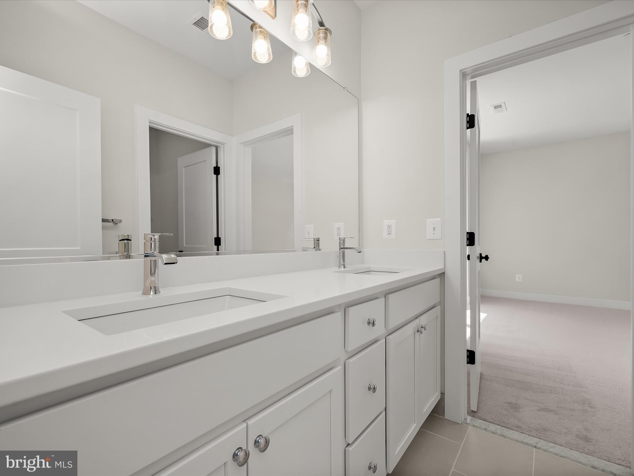 WHEATLEY HILLS - Residential