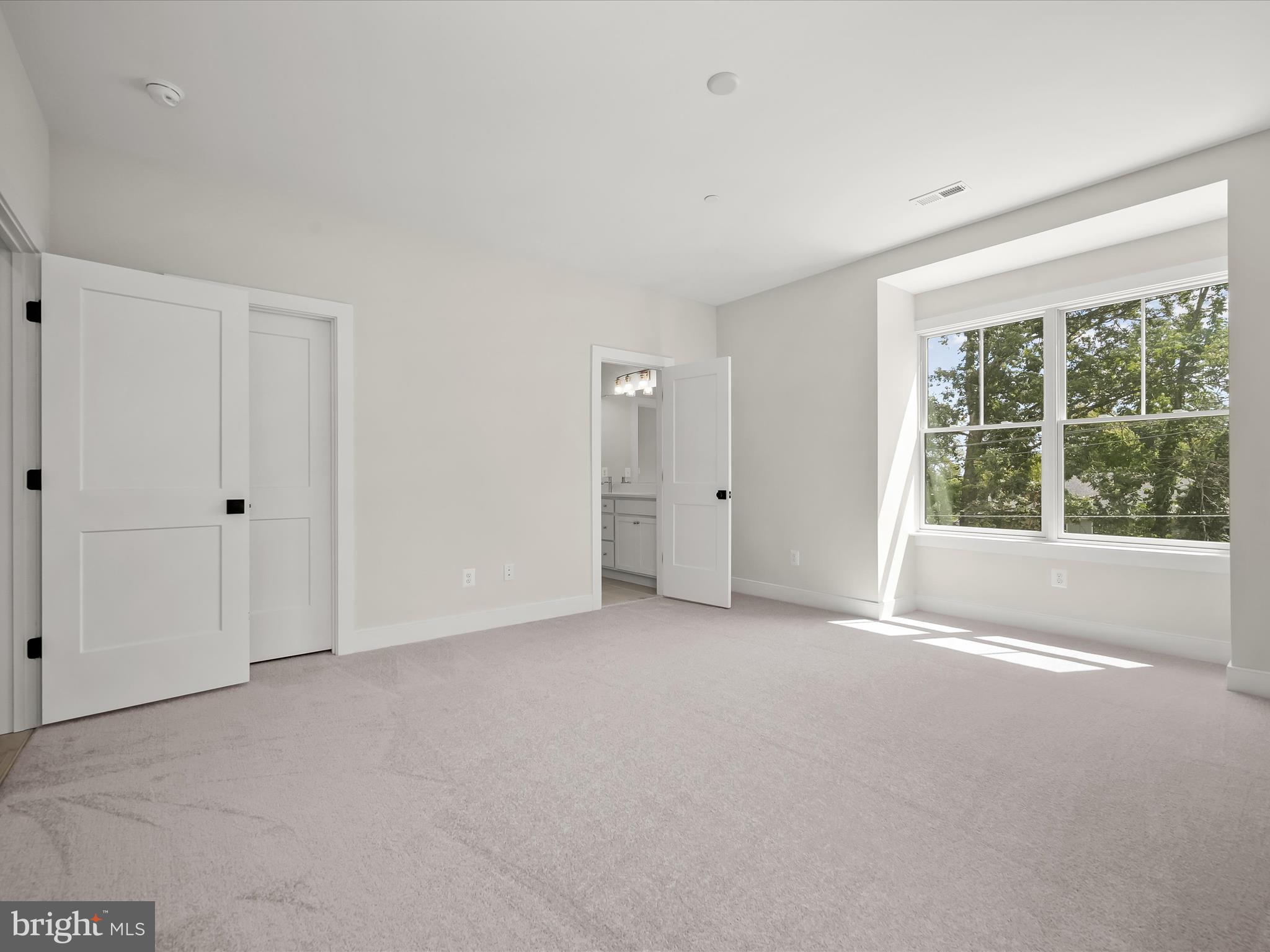 WHEATLEY HILLS - Residential