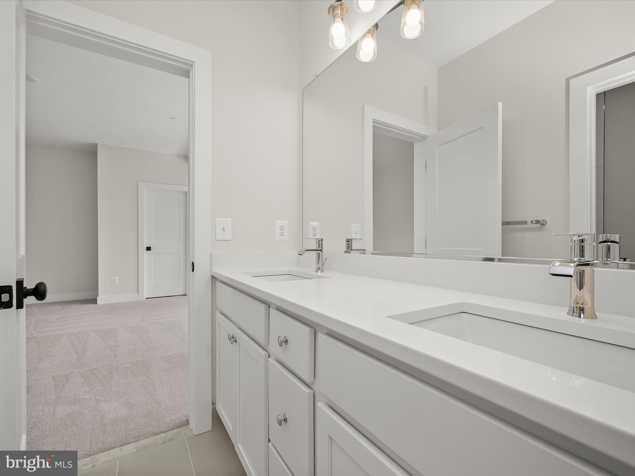 WHEATLEY HILLS - Residential