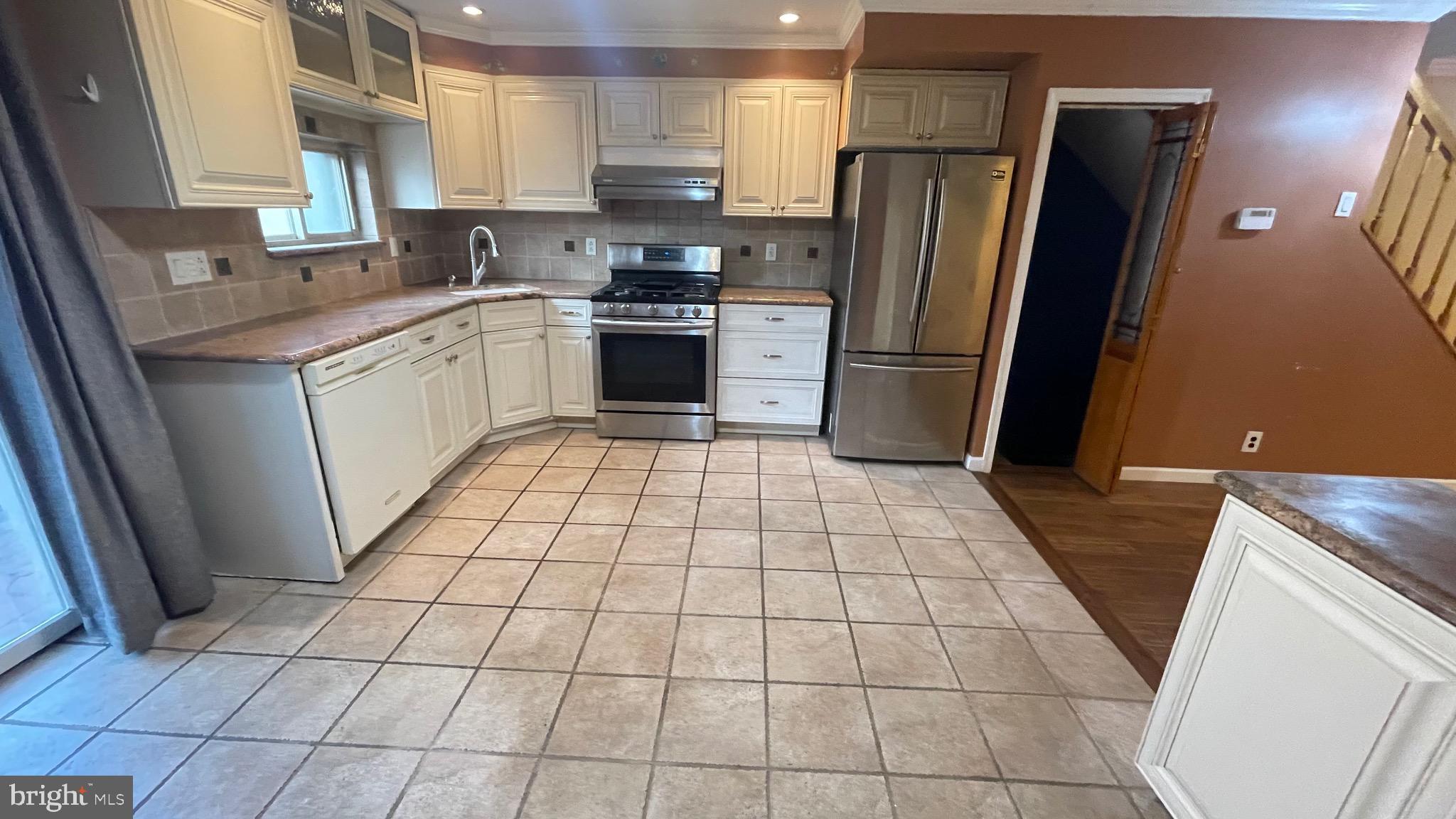 PHILADELPHIA (SOUTH) - Residential