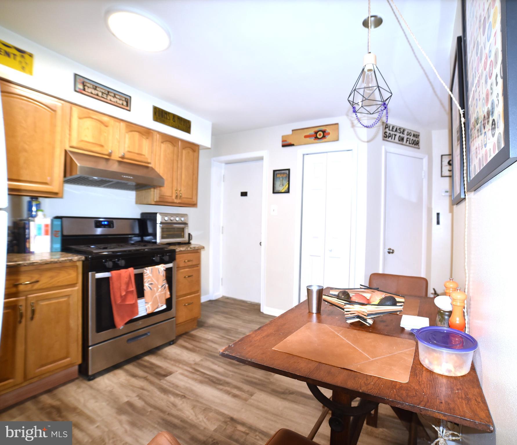 DICKINSON NARROWS - Residential Income