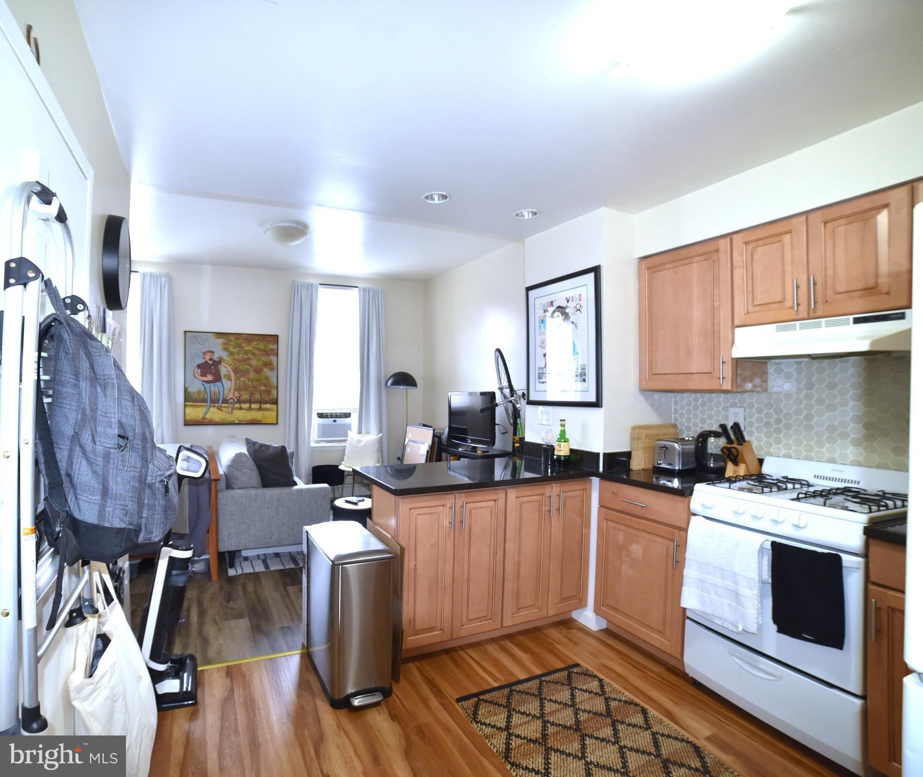 DICKINSON NARROWS - Residential Income