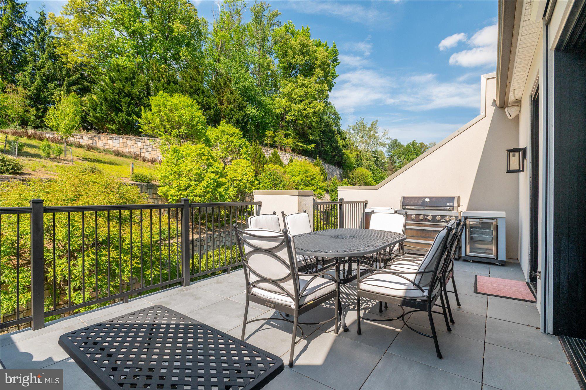 QUARRY SPRINGS - Residential