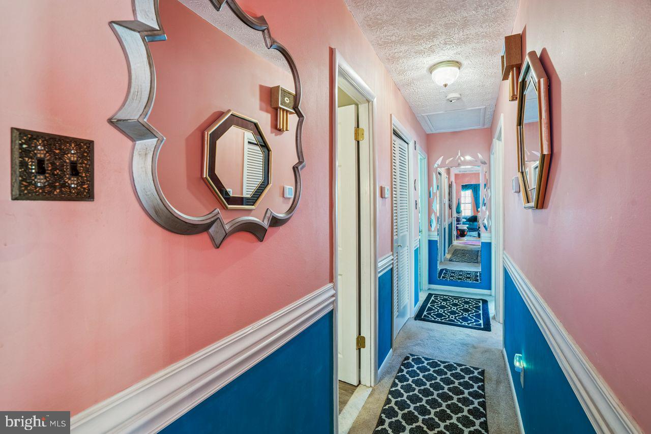 HILLMEADE MANOR - Residential