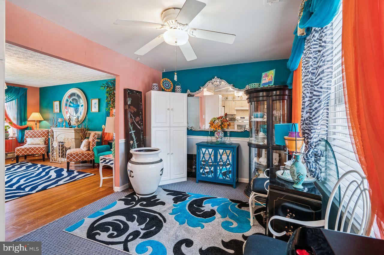 HILLMEADE MANOR - Residential