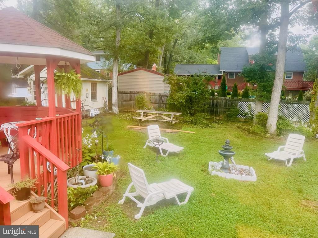 HILLMEADE MANOR - Residential