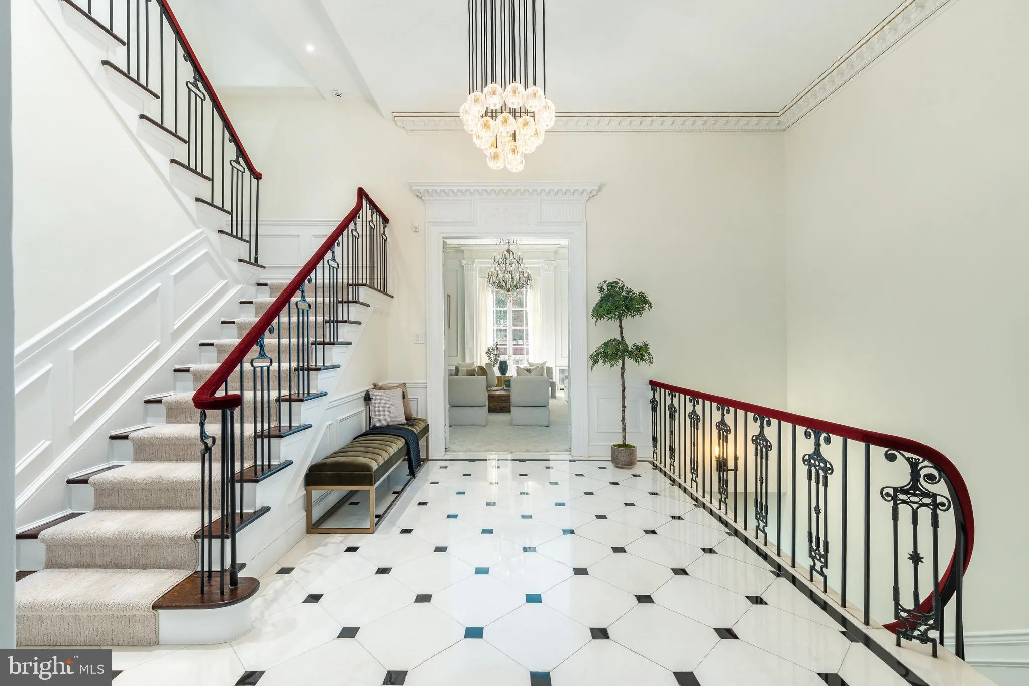 Philadelphia, Pennsylvania 19103, United States, 6 Bedrooms Bedrooms, ,7 BathroomsBathrooms,Residential,Coming Soon,223220