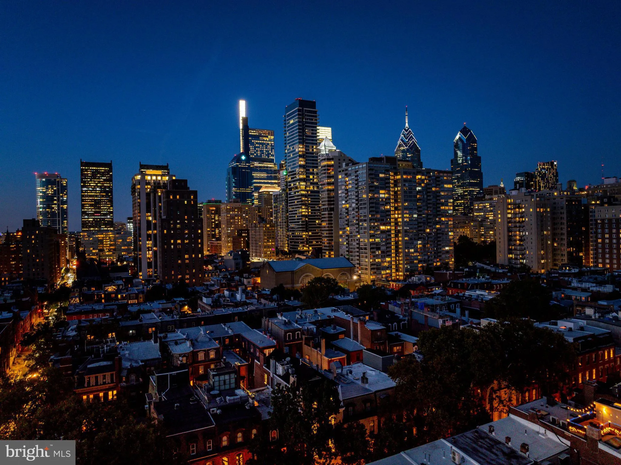 Philadelphia, Pennsylvania 19103, United States, 6 Bedrooms Bedrooms, ,7 BathroomsBathrooms,Residential,Coming Soon,223220