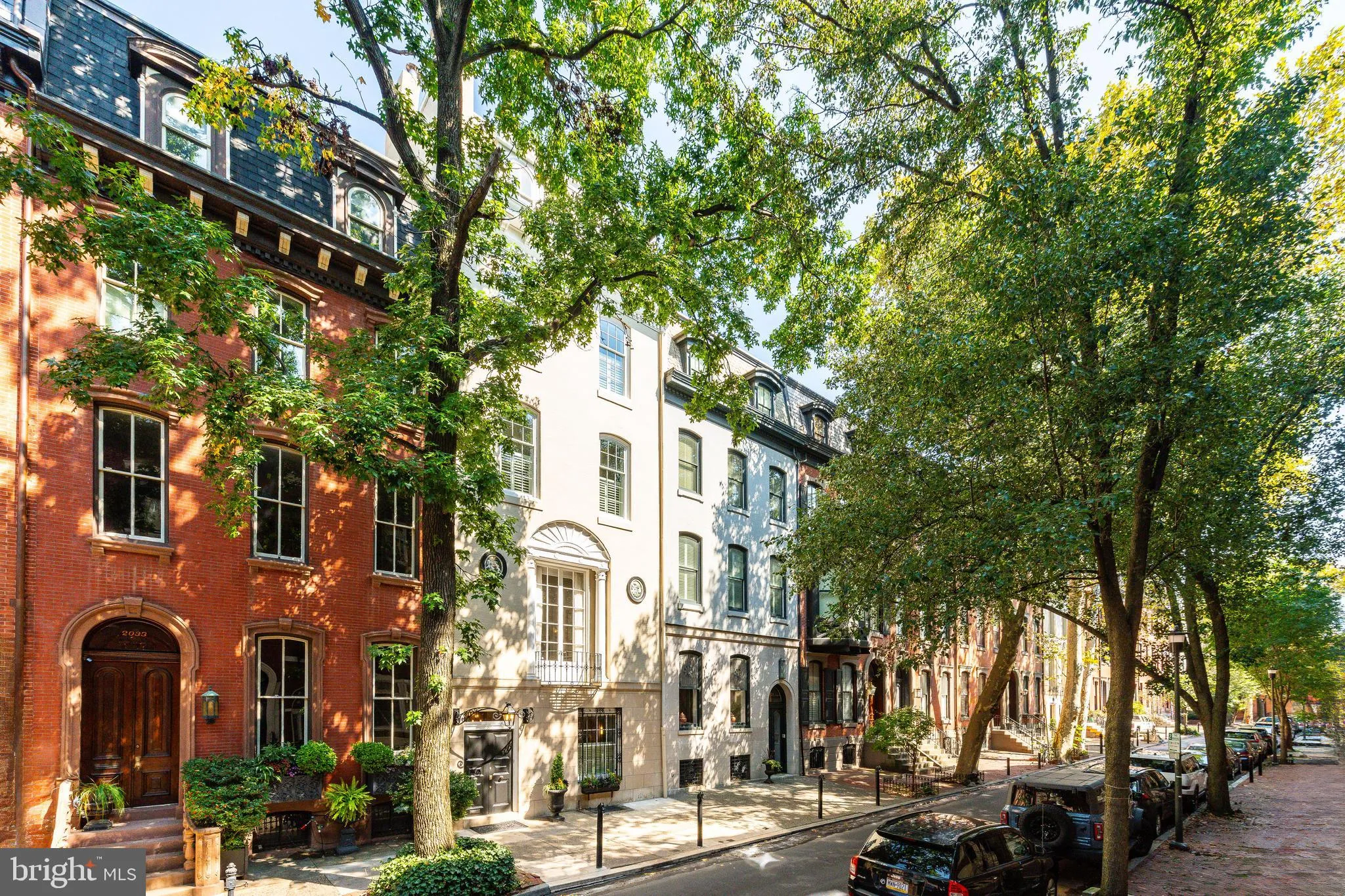 Philadelphia, Pennsylvania 19103, United States, 6 Bedrooms Bedrooms, ,7 BathroomsBathrooms,Residential,Coming Soon,223220