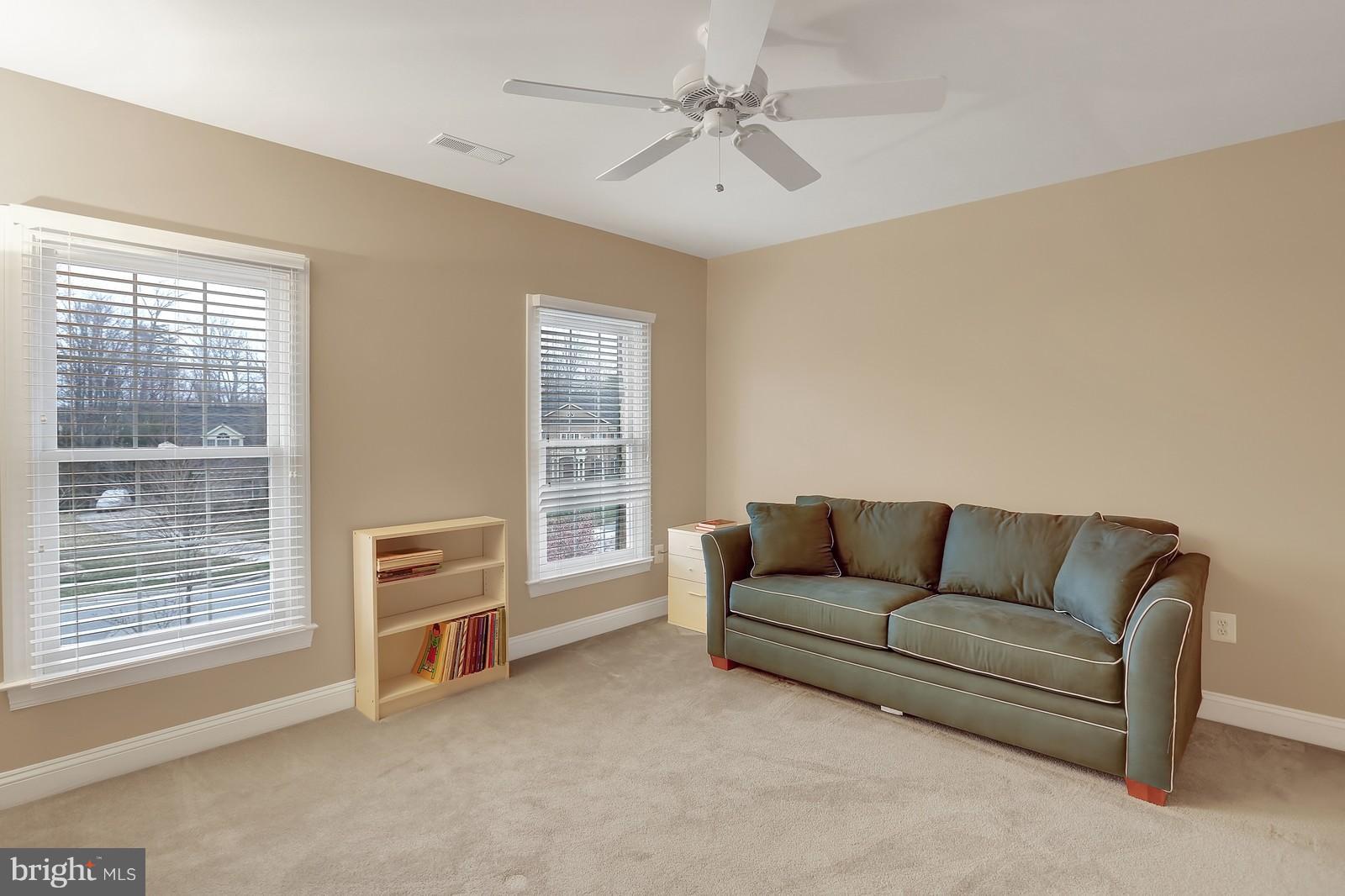 SOUTH RIVER COLONY - Residential