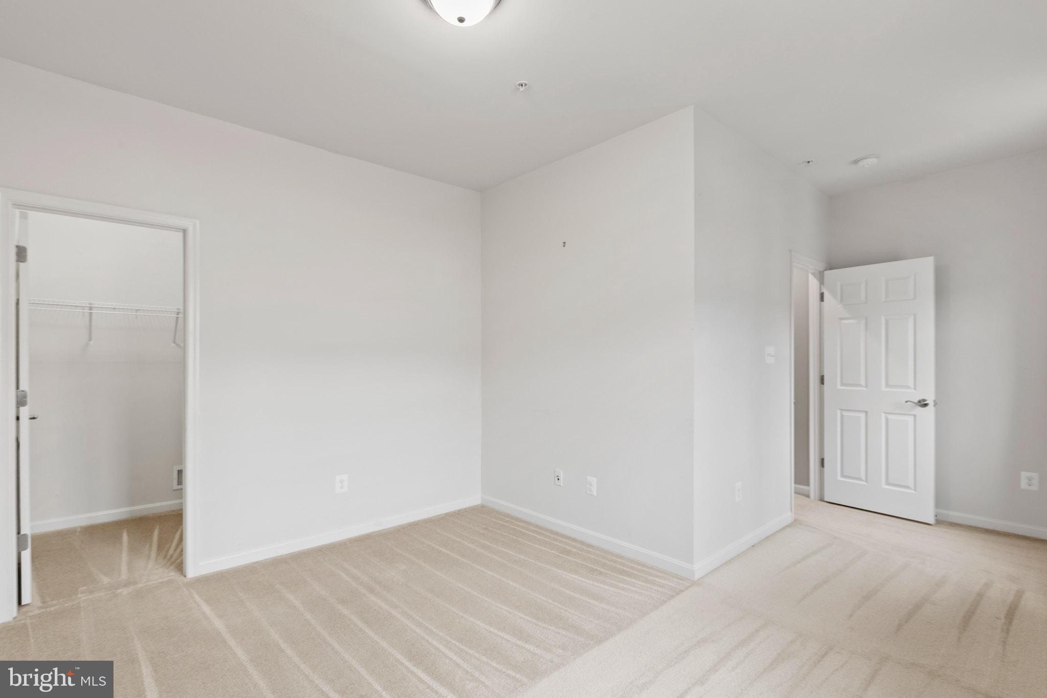 WOODLAND PARK AT WILDEWOOD - Residential