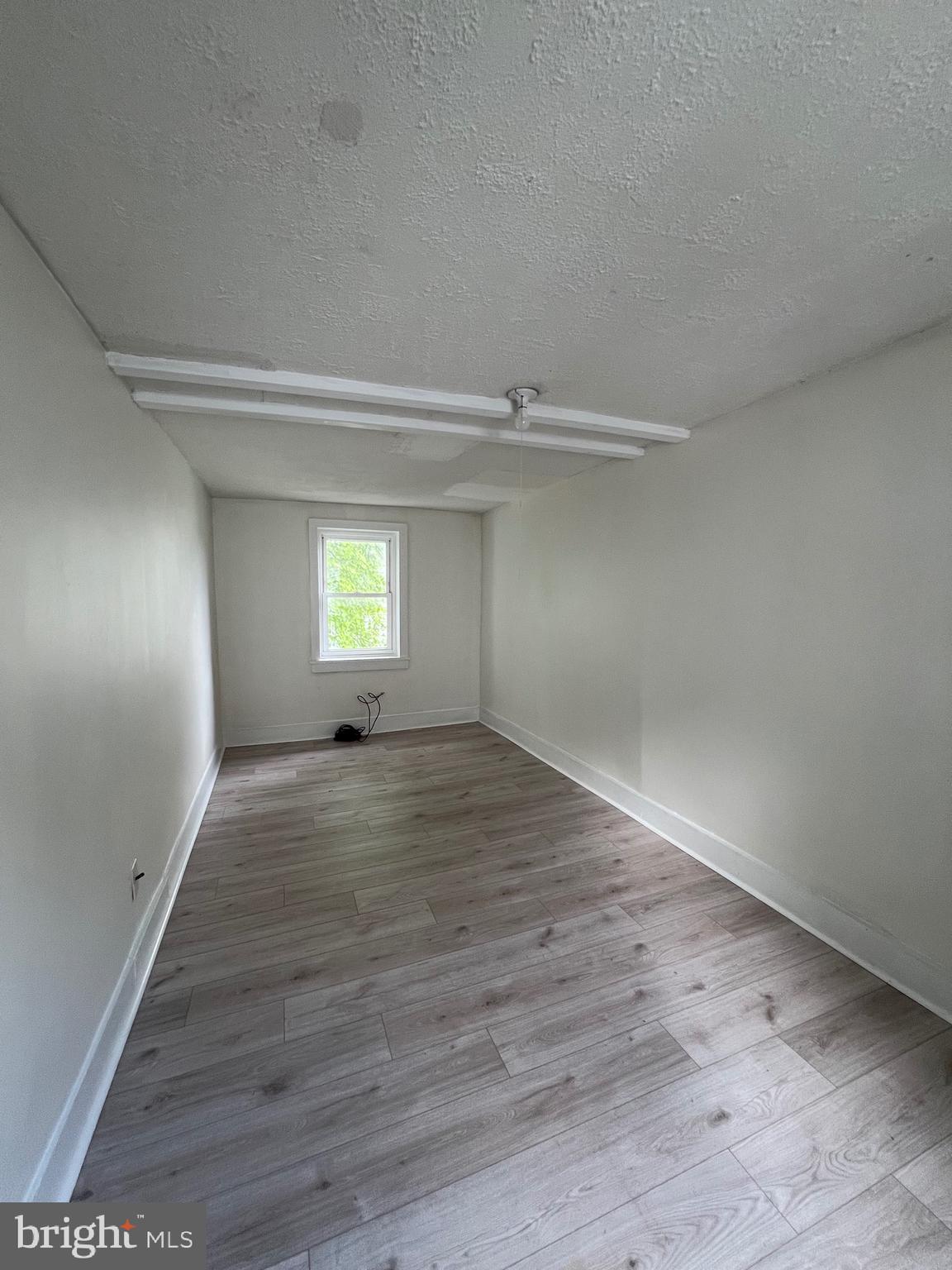 TOWN OF HEDGESVILLE - Residential