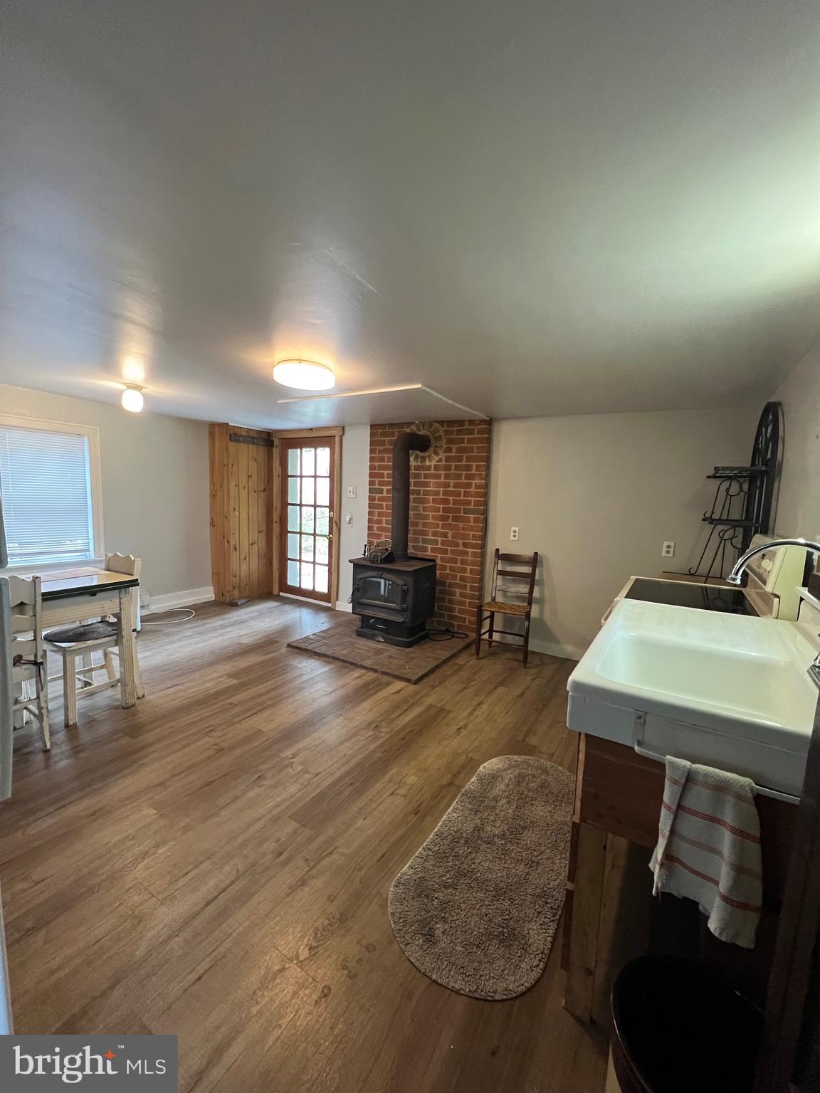 TOWN OF HEDGESVILLE - Residential