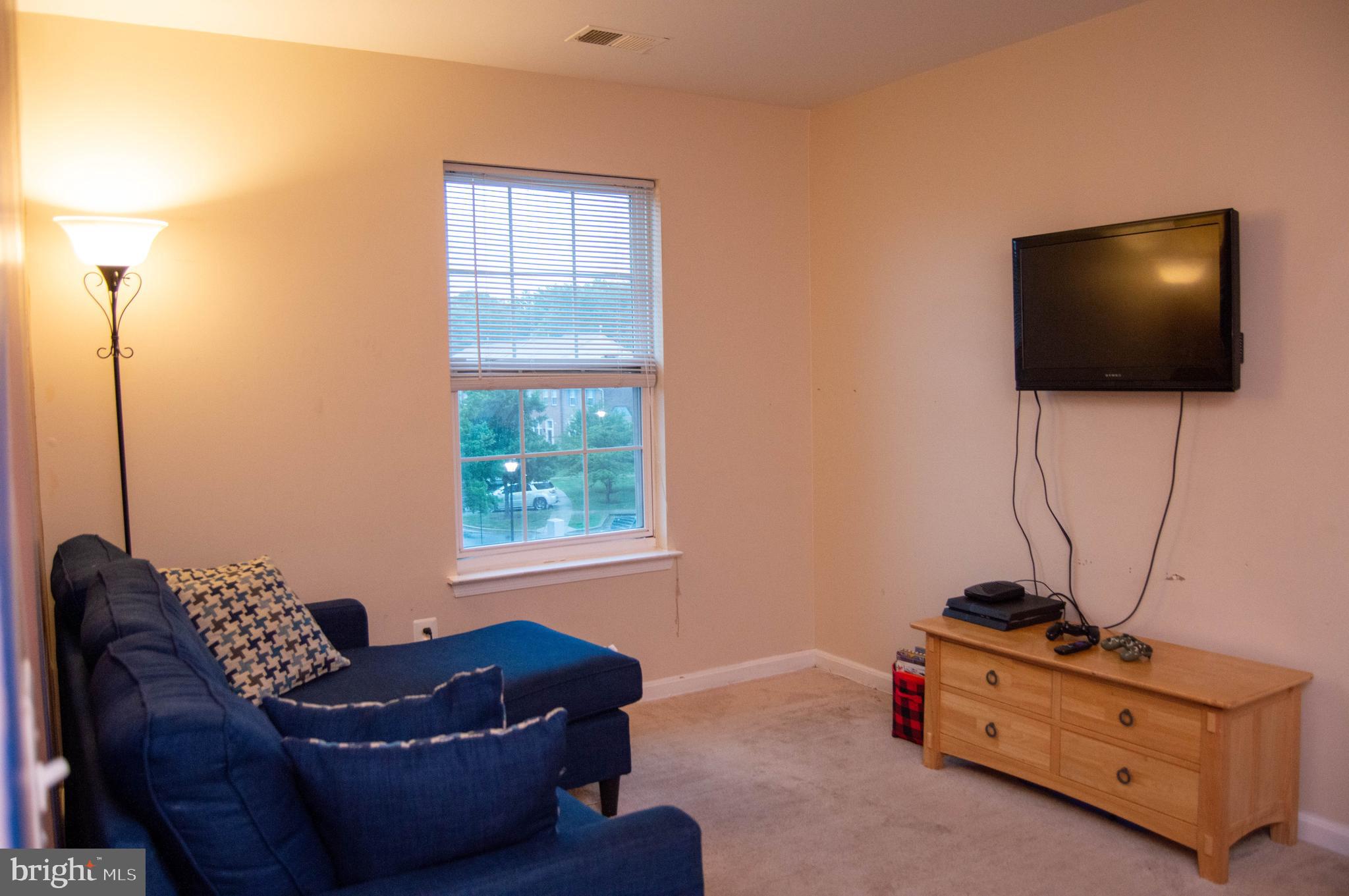 ST CHARLES HUNTINGTON - Residential