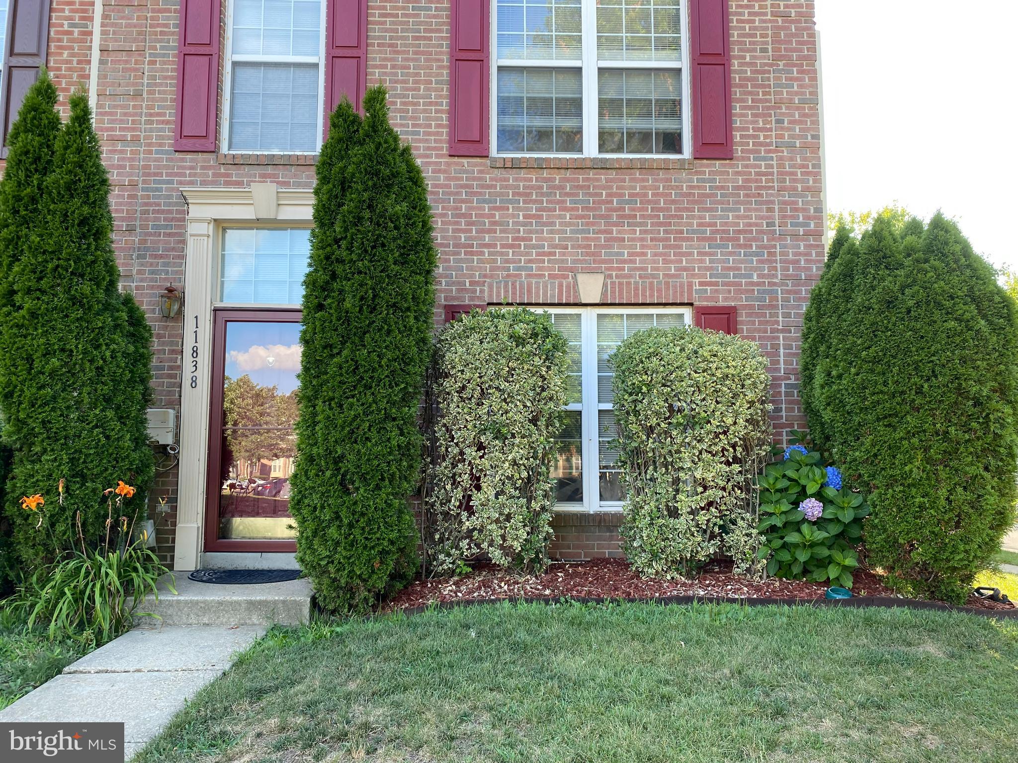 ST CHARLES HUNTINGTON - Residential