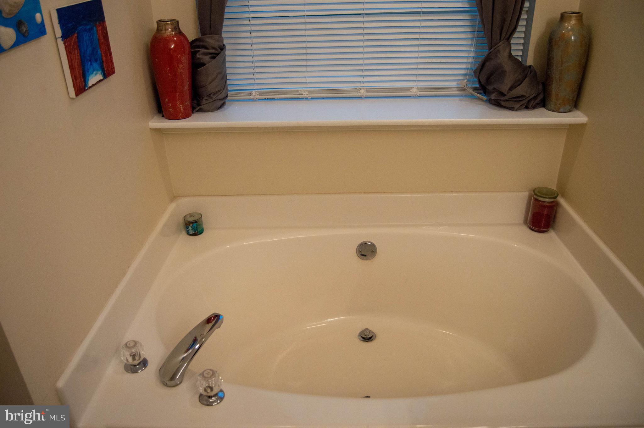 ST CHARLES HUNTINGTON - Residential