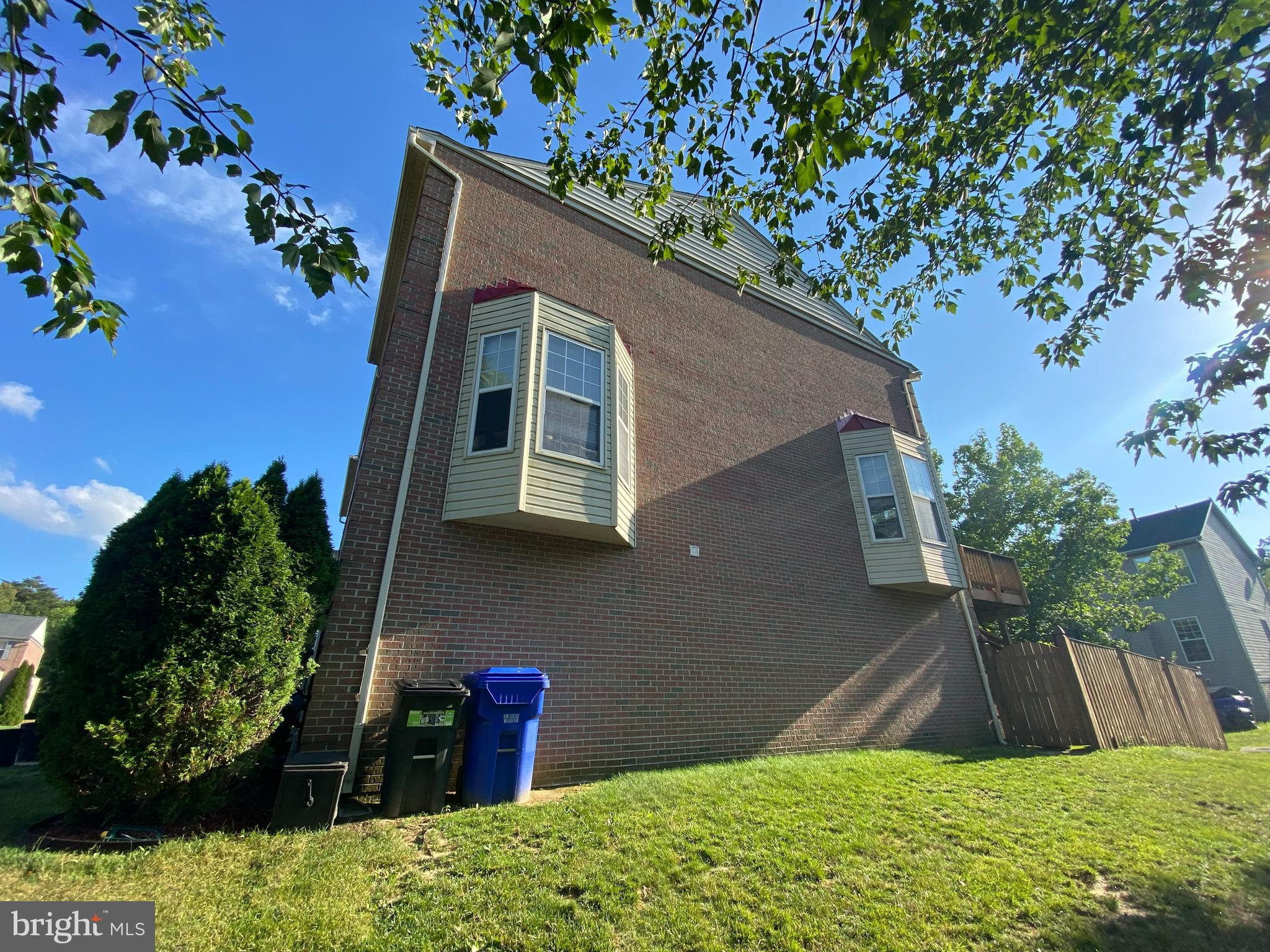 ST CHARLES HUNTINGTON - Residential