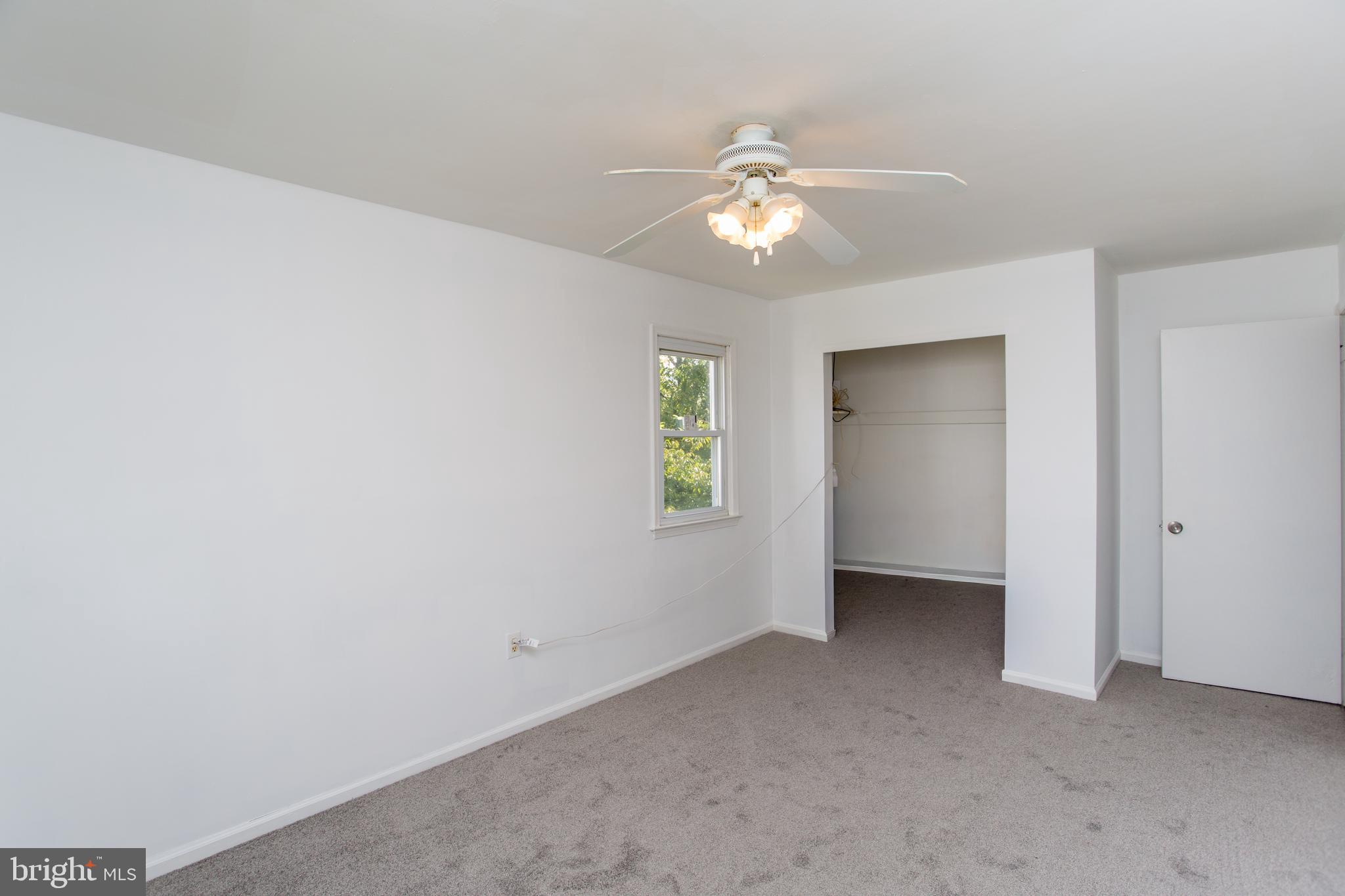 DURHAM VILLAGE - Residential