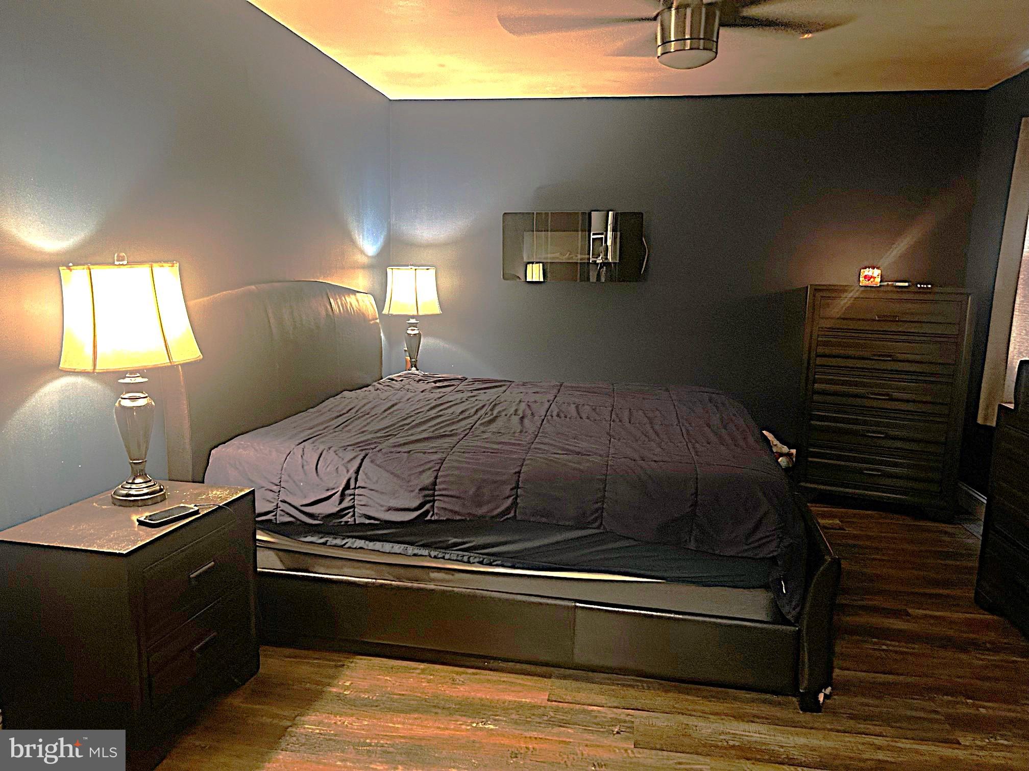 DURHAM VILLAGE - Residential