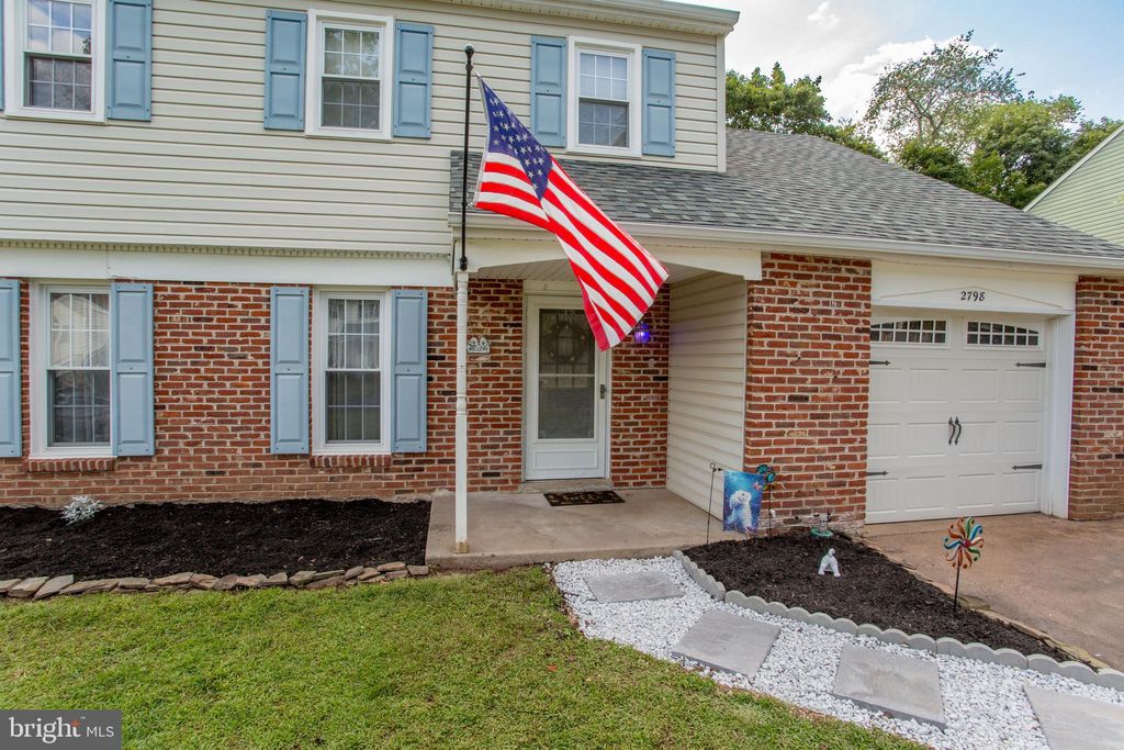 Photo of 2798 Forge Place, DOYLESTOWN, PA 18902 (MLS # PABU2104286)