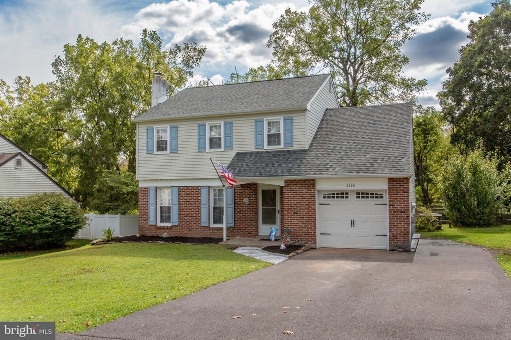 Photo of 2798 Forge Place, DOYLESTOWN, PA 18902 (MLS # PABU2104286)