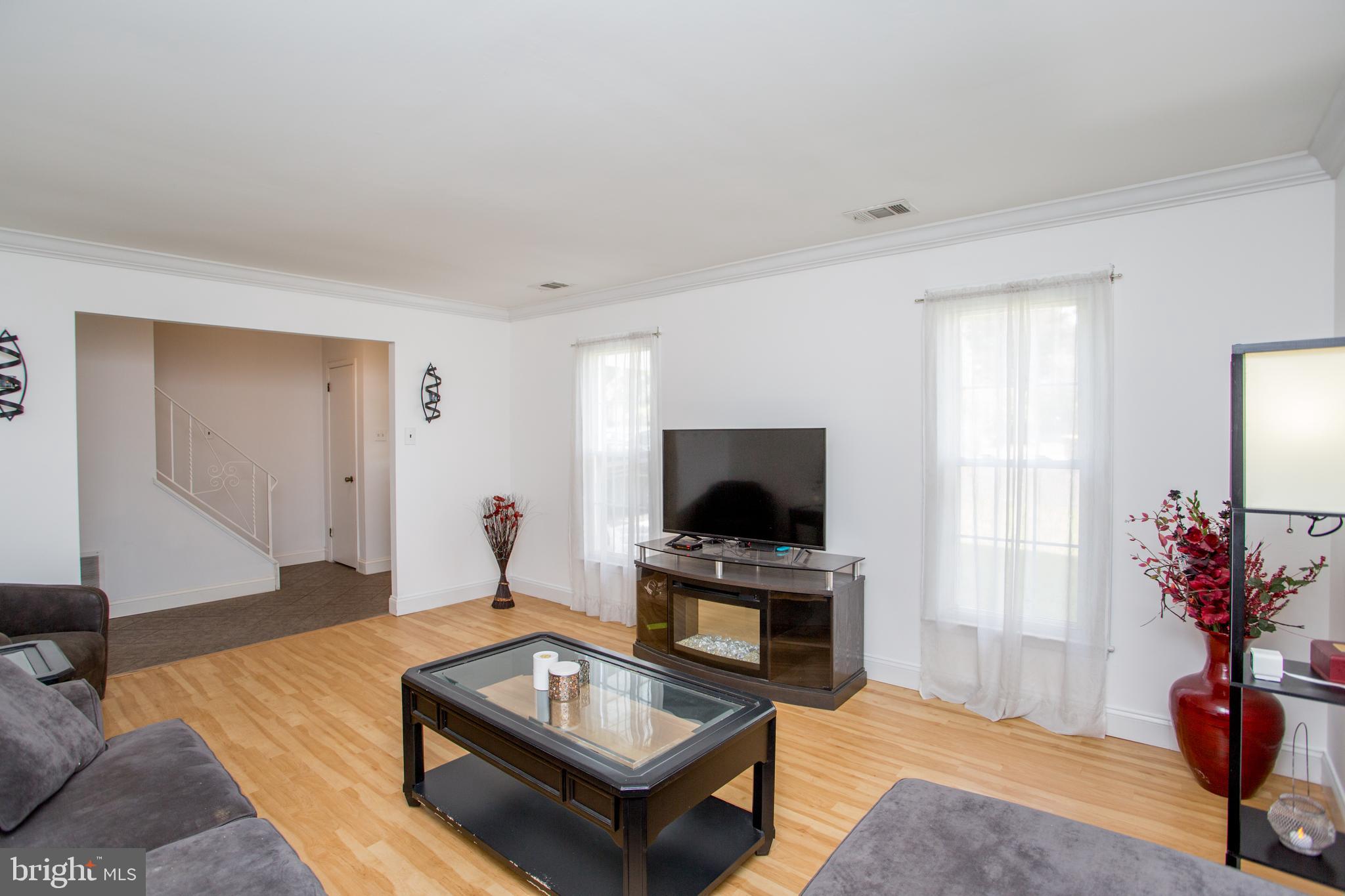 DURHAM VILLAGE - Residential