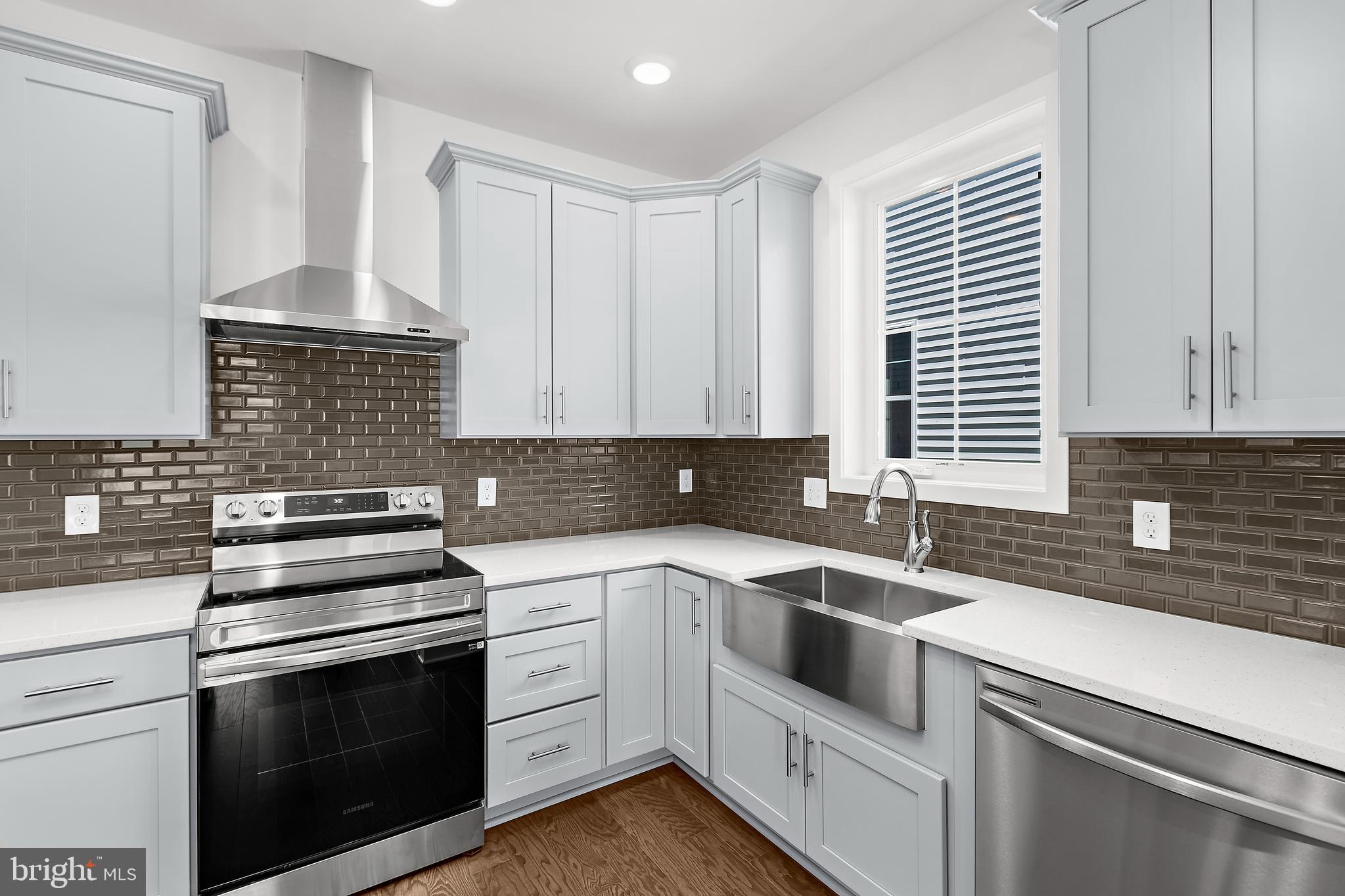 GLEN BURNIE HEIGHTS - Residential