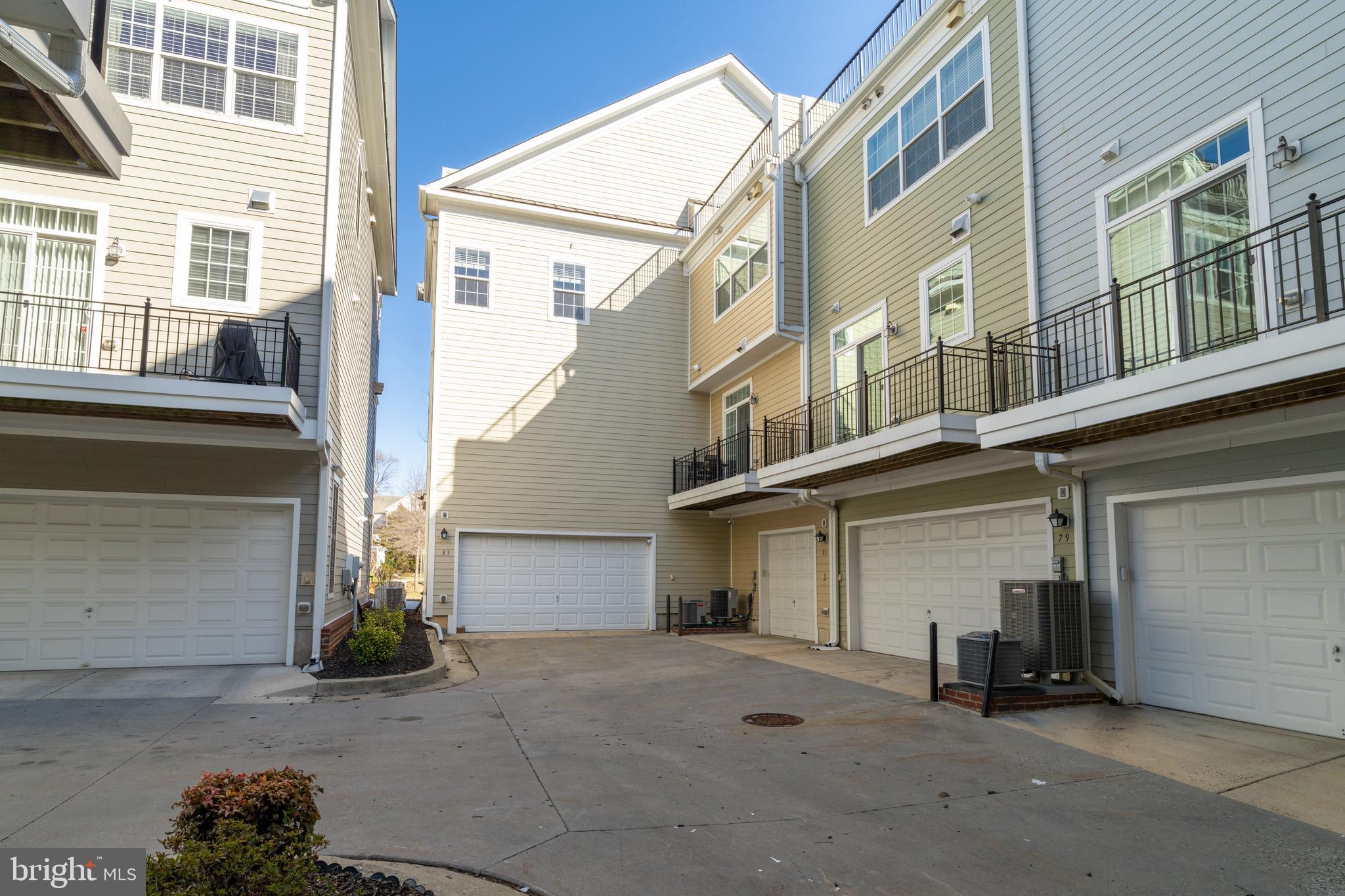 TOWSON GREEN - Residential