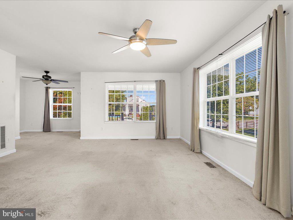 LAURAVILLE HISTORIC DISTRICT - Residential