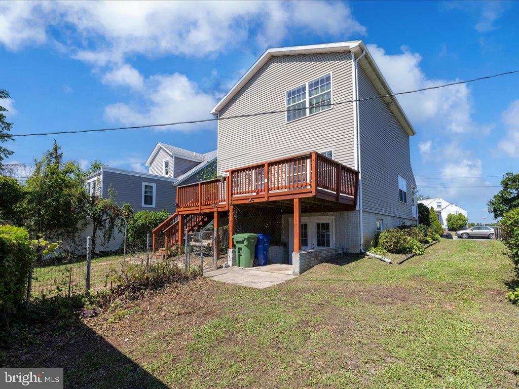 LAURAVILLE HISTORIC DISTRICT - Residential