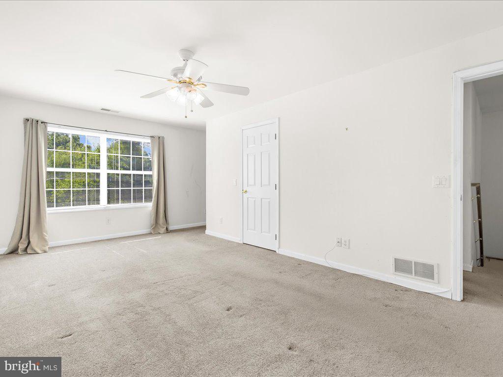 LAURAVILLE HISTORIC DISTRICT - Residential